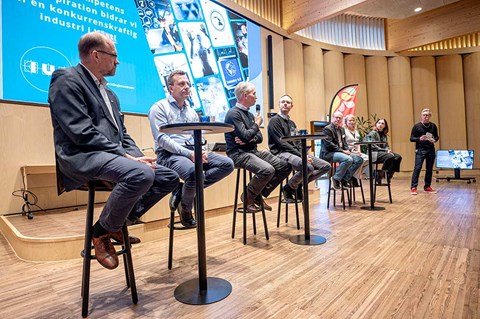 Paneldebatt