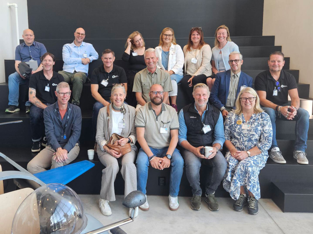 Deltagare från IUC-organisationer och Innovatum Science Park under en kunskapsdag om produktionsteknisk utveckling på PTC i Trollhättan.